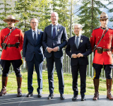 G7 glosses over tariffs, pledges to  cut global economic imbalances